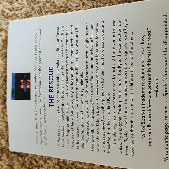The Rescue Paperback Book by Nicholas Sparks - Picture 3 of 5